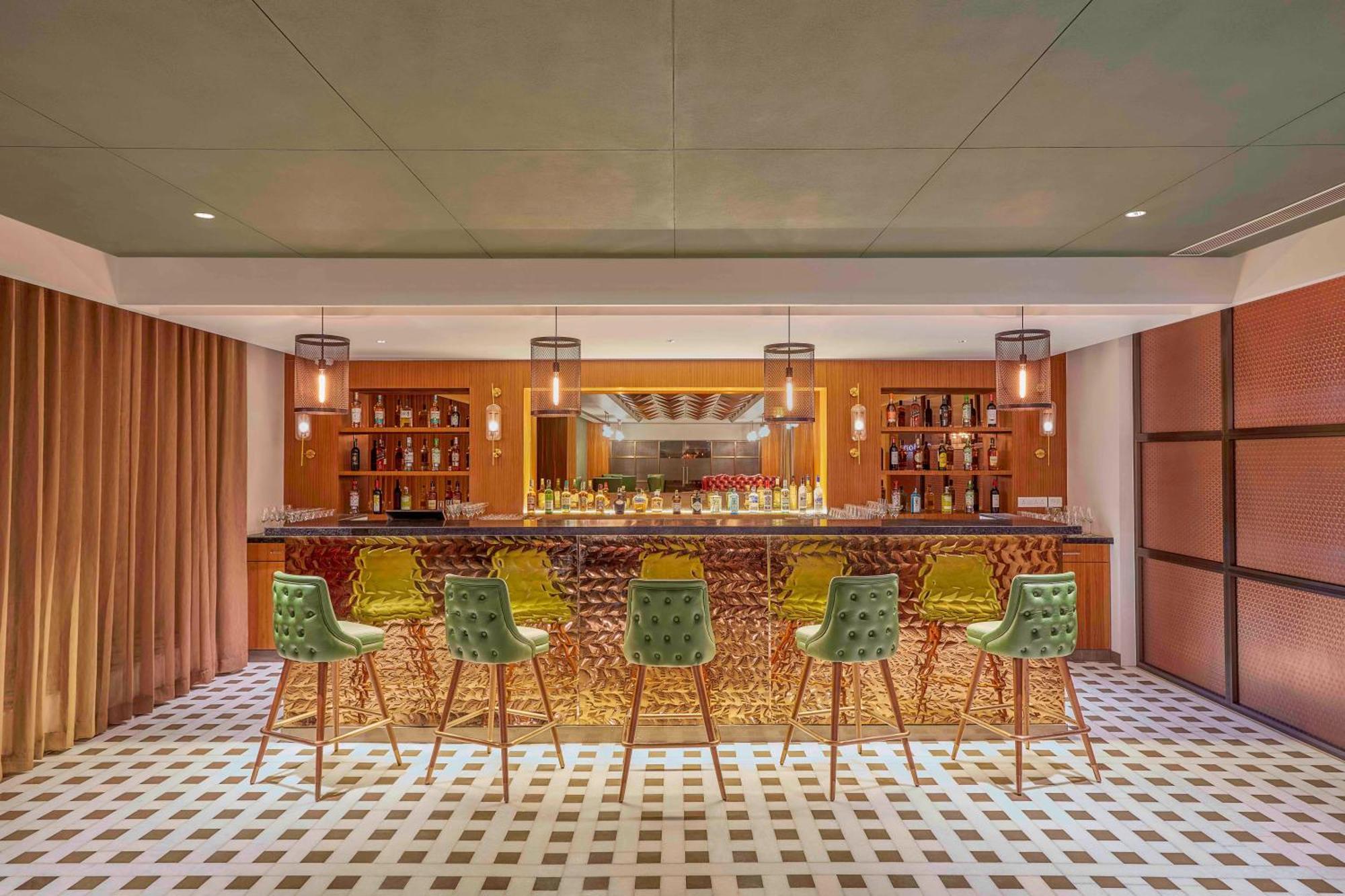 Doubletree By Hilton Varanasi Eksteriør billede
